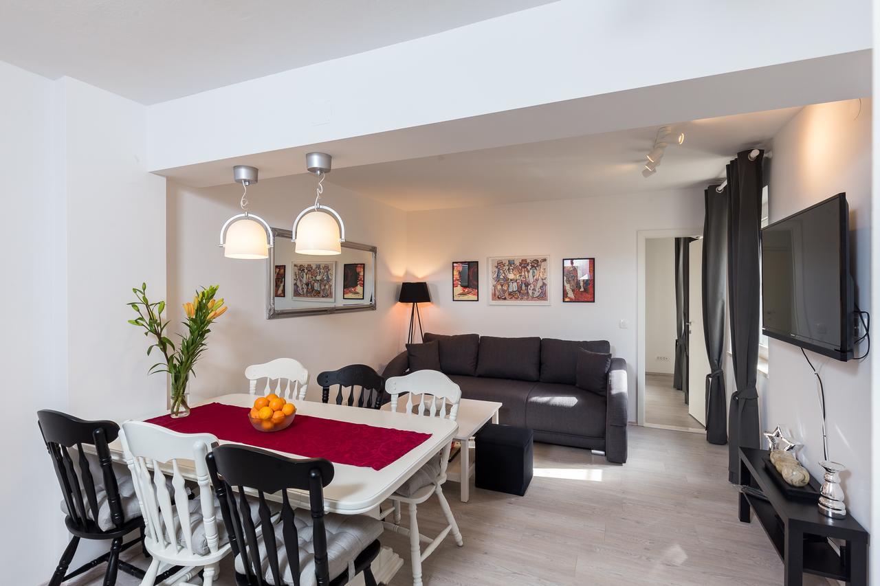 Apartments Rea Zaton Zaton  Ngoại thất bức ảnh